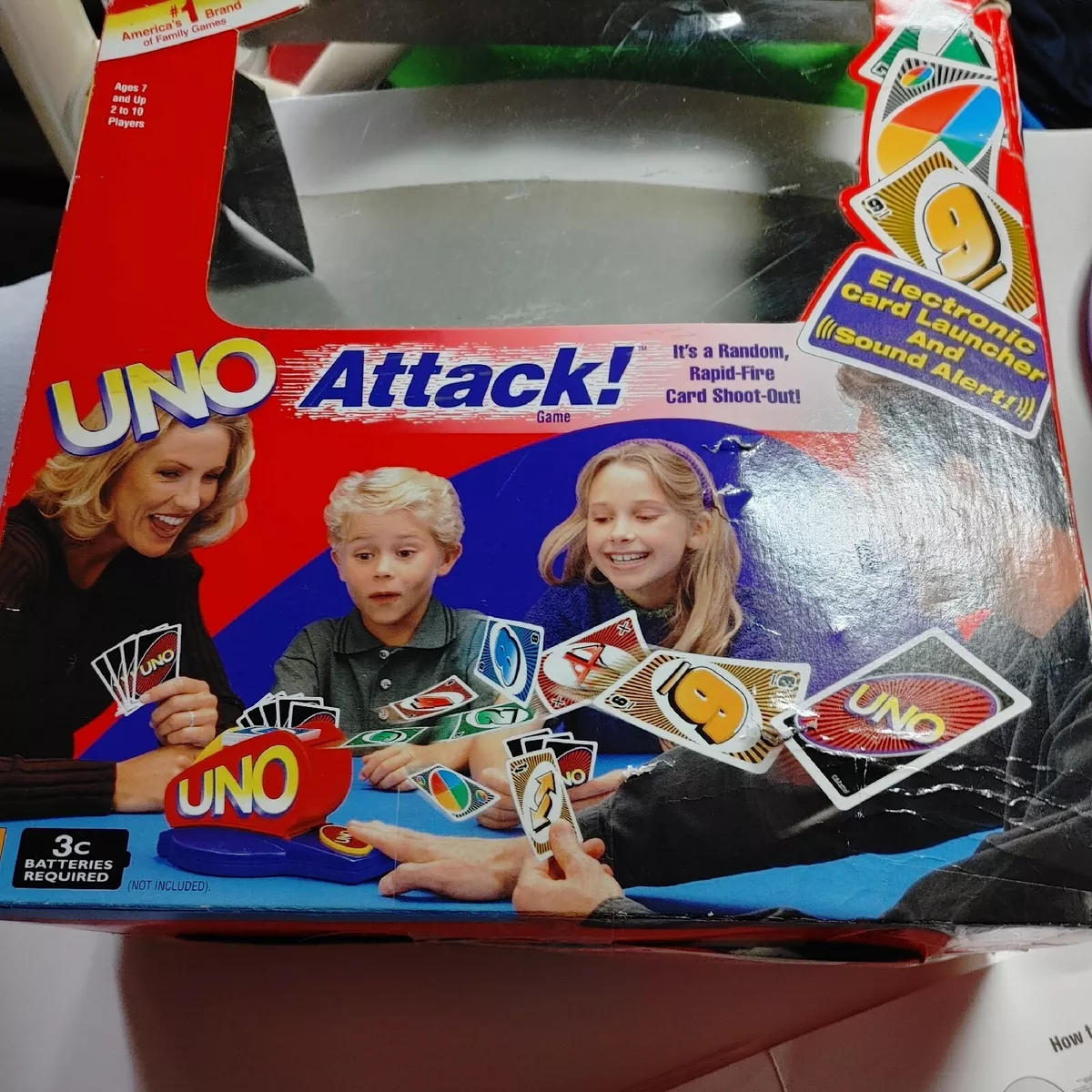 2005 Mattel Uno Extreme Electronic Rapid-Fire Machine Family Game