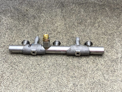 Einspritzleiste rechts 06E130090AD 118Tkm Audi A7 C7 4G 3.0 TFSI 14.1871.236