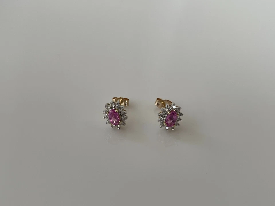 2004 Sapphire Earrings 9ct Gold Purple Pink Sapphire & Diamond Stud Earrings - Image 3 of 4