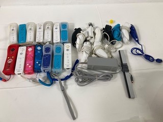 As Is Wii Remotes (13) Nunchuks (10) For Parts Used / Good Condition