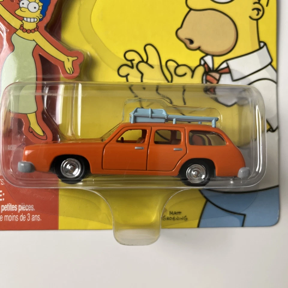 Coche Johnny Lightning Los Simpson Marge’s con coche fundido a presión Marge escala 1/64 NUEVO Foto 4 de 4