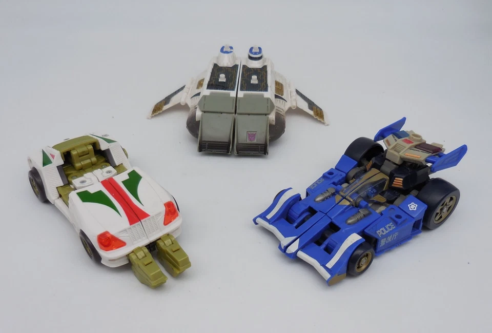 Transformers Prowl Downshift Tidal Wave Energon Combat Class Figures 2003-4 - Image 2 of 4