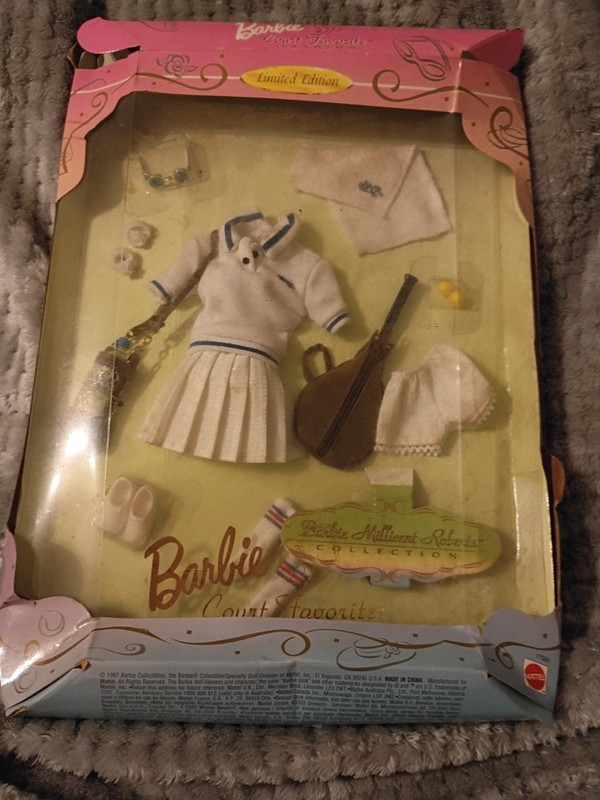 Mattel Barbie Millicent Roberts Court Favorite Tennis Outfit Set 1997 17569