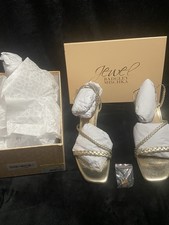 Jewel Badgley Mischka Helia stiletto Heels