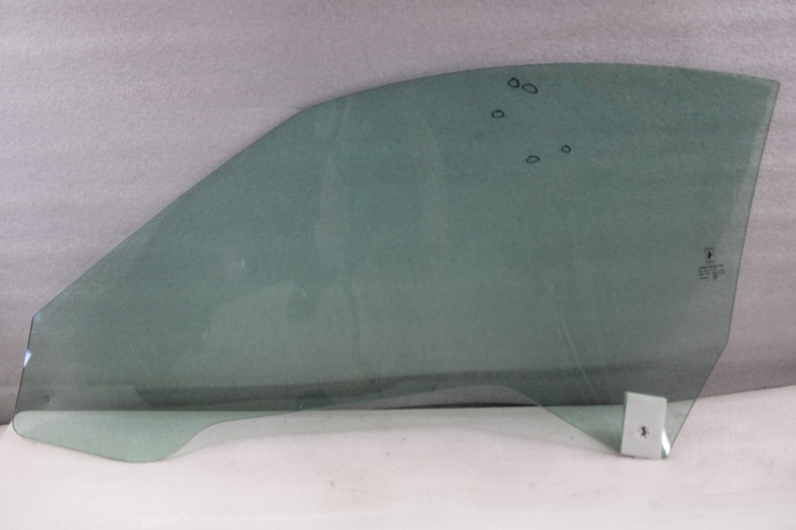 Ferrari California T, RH, Front Door Glass, Scratches, Used, P/N 69844800