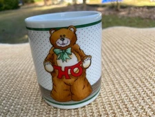 Vintage 1985 Bear Feet Family Christmas Mug Cup Ho Ho Ho Toscany Howard Designs