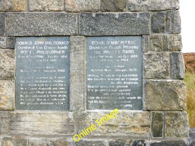 Foto 12x8 Denkmal für Donald J MacDonald und Donald D MacIntyre (Nahaufnahme c2014