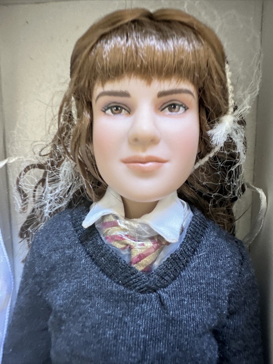 Tonner 12” Harry Potter Collection HERMIONE GRANGER HOGWARTS