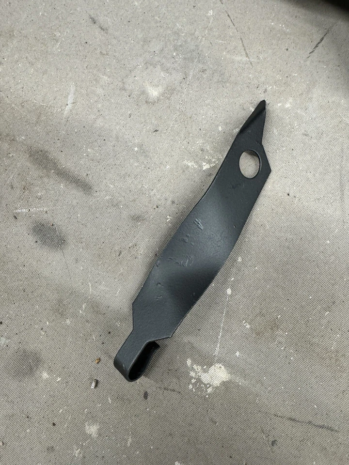 Ford Fairlane Galaxie 1955-1962 Custom 300 Carb Fuel Line Bracket Customline 292 Foto 3 de 4