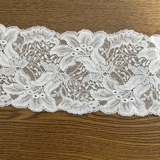 Double Scalloped Stretch Lace Trim Floral Lillies 4.5  Wide 3 Yards White