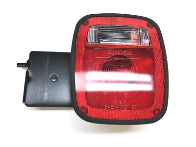 Signal-Stat GM Tail Lamp Assembly 15148690 NOS | eBay