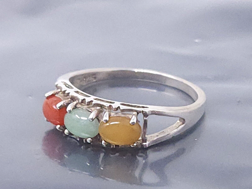 Vintage AVON Multi Color Jade Sterling Silver band Ring size 10 - Picture 2 of 6