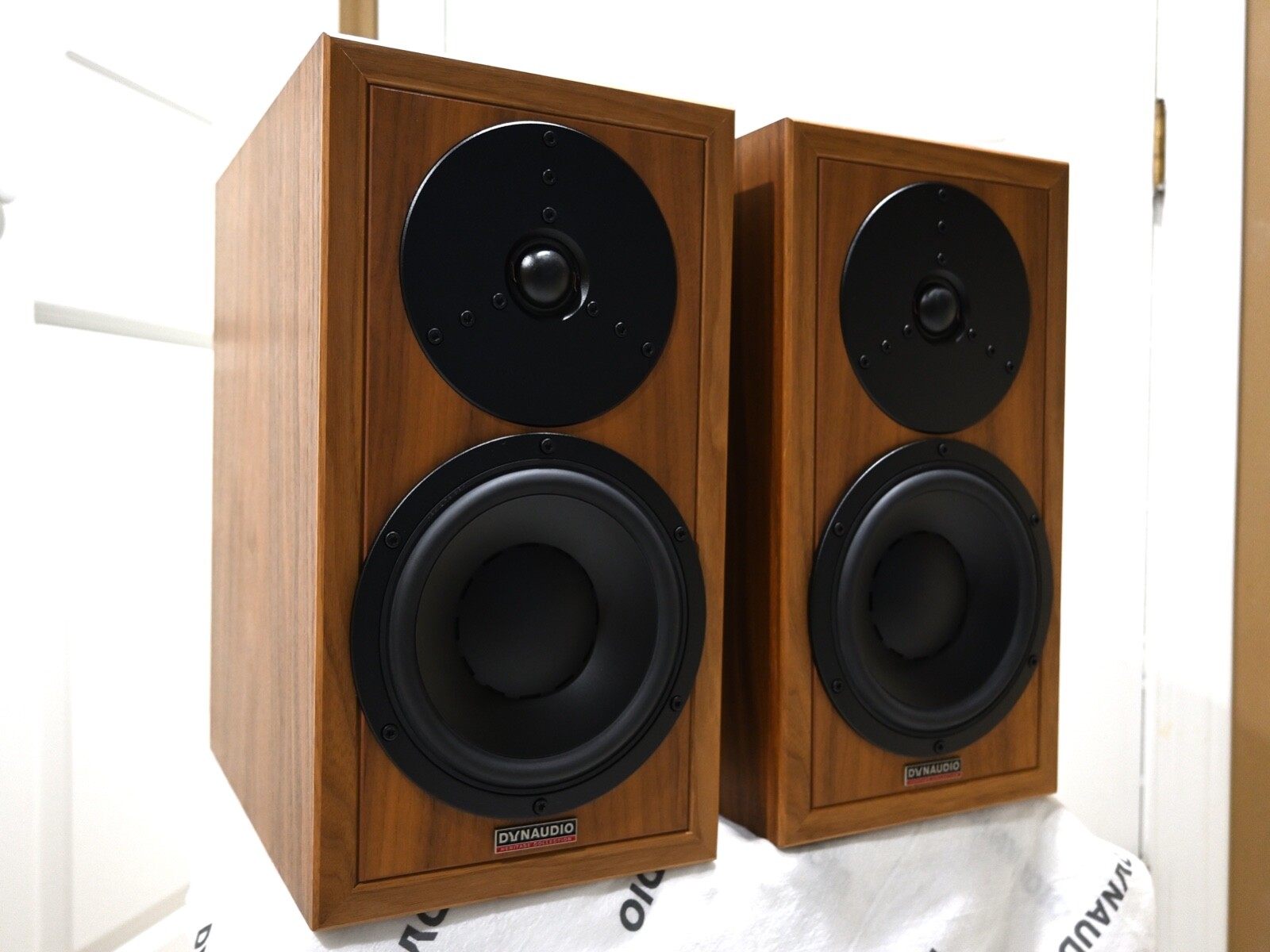 Dynaudio Special 25 Used Price | HifiZero Dynaudio Special 25 Used Price | HifiZero
