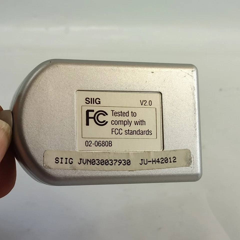 SIIG USB 4-Port Hub JU-H42012  NEW - Image 2 of 4