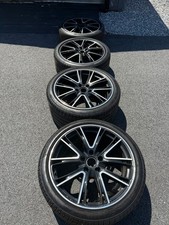 SET OF 4 OEM 2018 PORSCHE PANAMERA WHEELS AND...