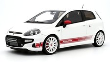 Modellino auto 1:18 Fiat punto