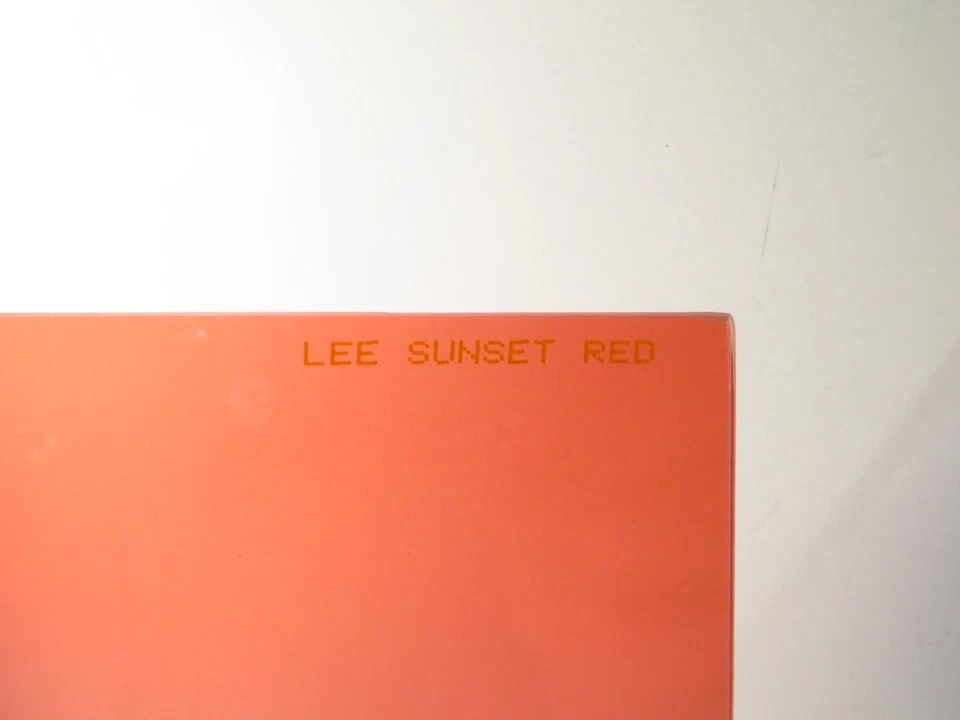 Lee Filters Lee 4x6" SUNSET Filter Set: Sunset Red/Sunset Yellow/Sky Blue 3 G - Image 3 of 4