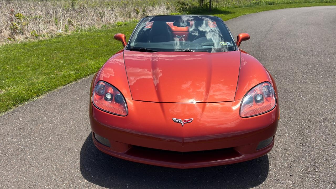 2005 Orange Chevrolet Corvette   | C6 Corvette Photo 2