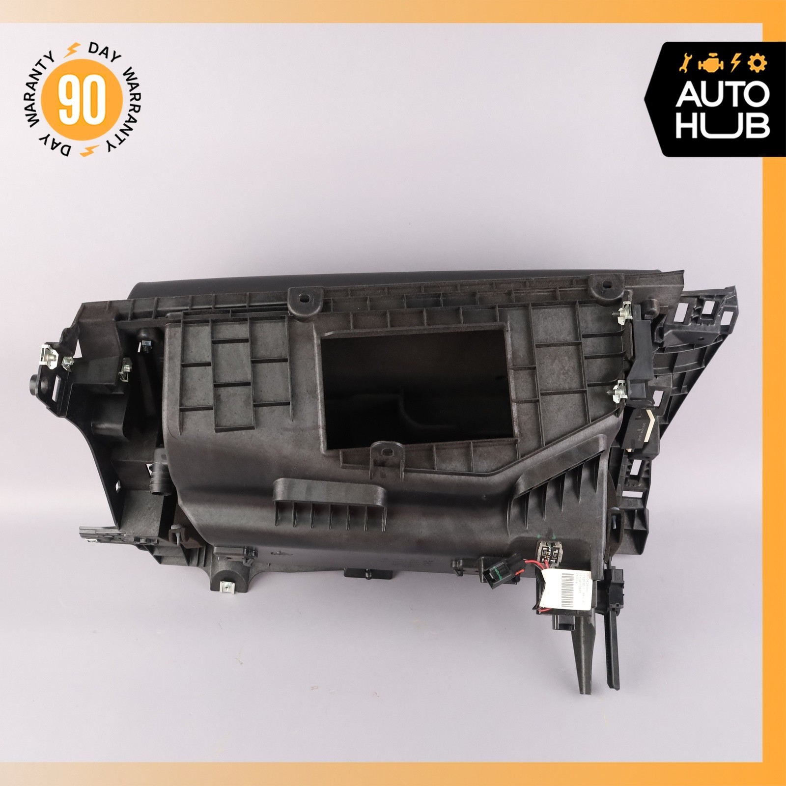 17-20 Maserati Levante M161 Dashboard Dash Glove Box Glovebox Black OEM 89k