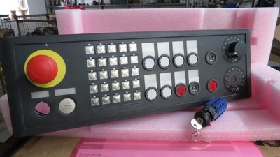 Siemens SINUMERIK Panel MPP 483IE-S05       6FC 5303-1AF12-0AE0    #HA86#
