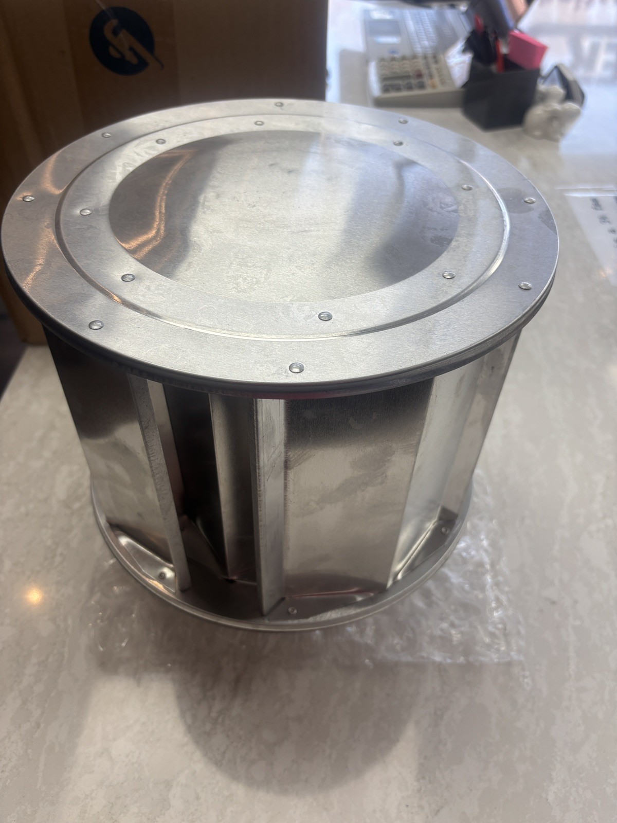 New DuraVent Aluminum High Wind Chimney Cap With 6" Inner Di