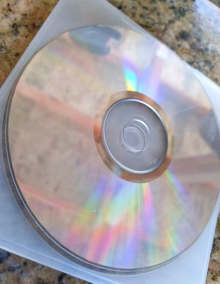 Roxio Creator Installer CD - 2003. Ver. 5.3.5.10k Basic. Rev. K1 Acceptable Cond - Image 2 of 4