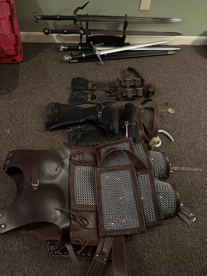 Geralt Kaer Morhen Witcher Cosplay/ Costume Custom Made Size L Or M - Image 2 of 4