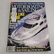 Motor Boating & Sailing Magazine August 1998 Bayliner 52 Pilothouse Hatteras 60