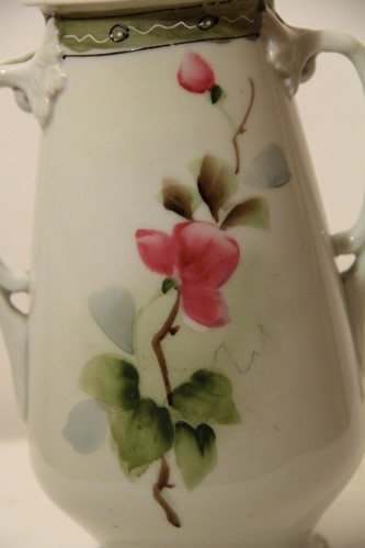 HAND PAINTED NIPPON CERAMIC VASE - DOUBLE HANDLES - FLOWERS - 7 1/2" - Picture 7 of 10