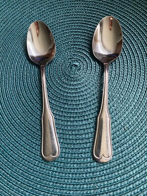 INTERNATIONAL STAINLESS INS348~ FIDDLE OUTLINED 2 TEASPOONS (6. 3/8'')