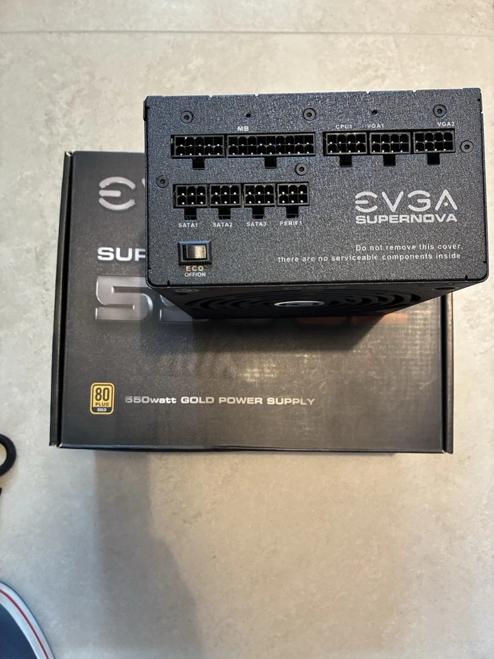 PSU Alimentatore EVGA Supernova 550 G2 550W 80Plus Gold - Immagine 3 di 4