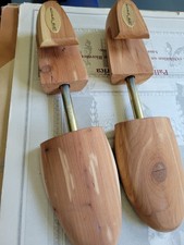 MICHAEL GUEST Wooden Stretcher Shoe Trees