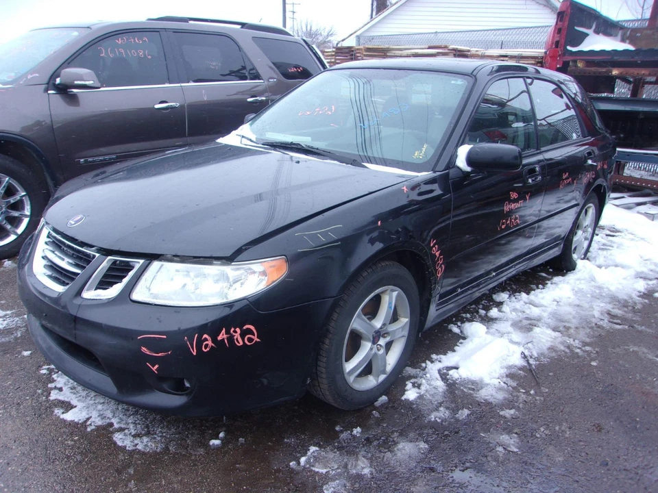 Used A/C Condenser fits: 2005 Saab 9-2X Grade A - Image 2 of 4