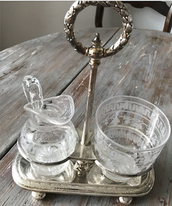 English Robert & Belk Electroplate Sugar & Creamer Caddy