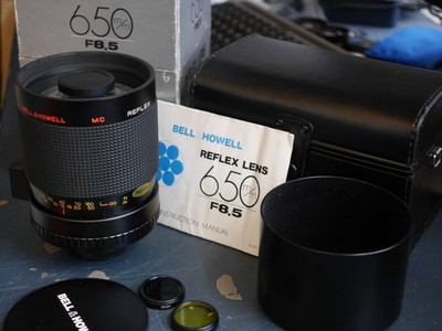 Bell & Howell 650mm F8.5 SPIEGELOBJEKTIV M42 Mount boxed mit Filtern, Koffer etc