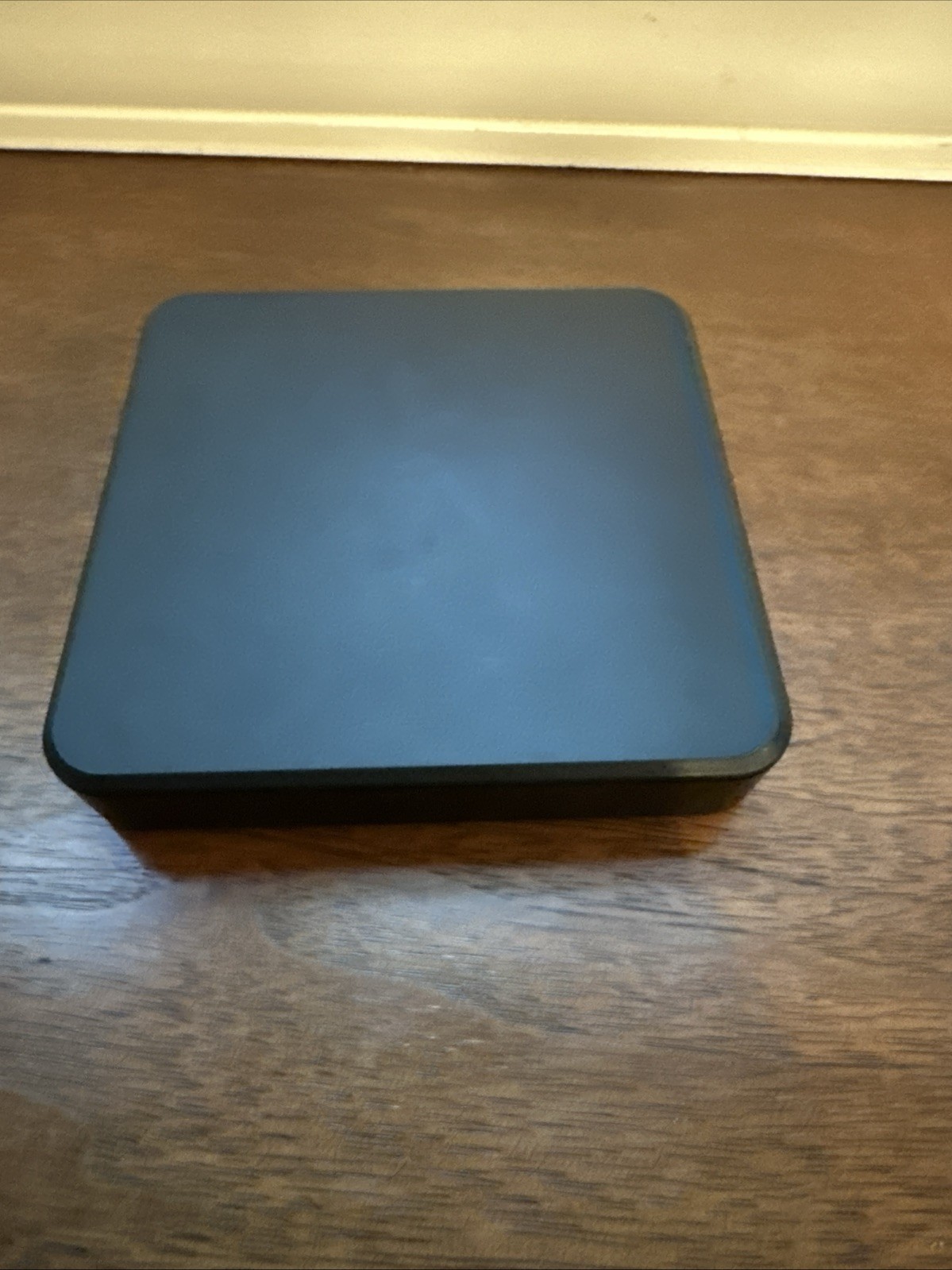 STREAM 4K 2x2 Android TV TIVO IPA1114HDW-01 Media Streamer No Cables Or Remote