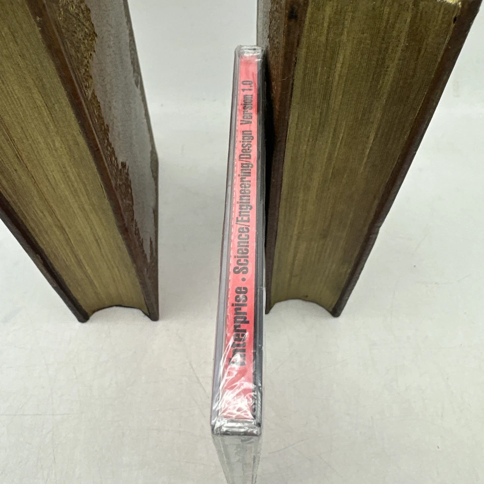 Enterprise Science/Engineering/Design Version 1.0 Disc 1 & 2- Apple - Image 4 of 4