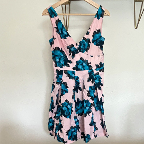 Betsey Johnson Floral V-Neck Fit & Flare Short Dress Bow Strappy Sleeveless 6