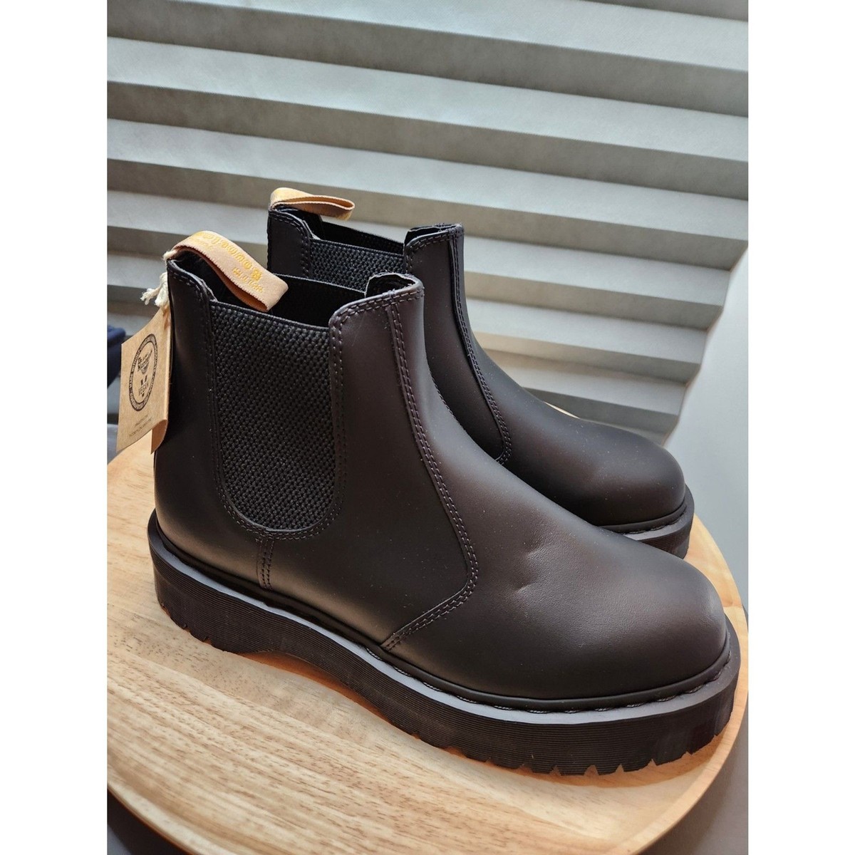 Dr. Martens 2976 Quad Chelsea Boots Men's 13 Flex Rub Off Black