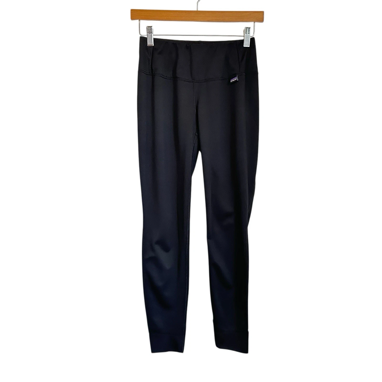 Patagonia Womens Capilene Midweight Baselayer Bottoms Sz XS Black Pants