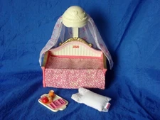 Fisher Price Loving Family Sister Day Bed w/ Canopy & Pillow Snack Tray 2008 