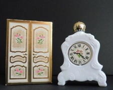 NOS Vintage Avon Leisure Hours UNFORGETTABLE Foaming Bath Oil 5 Fl Oz in Box