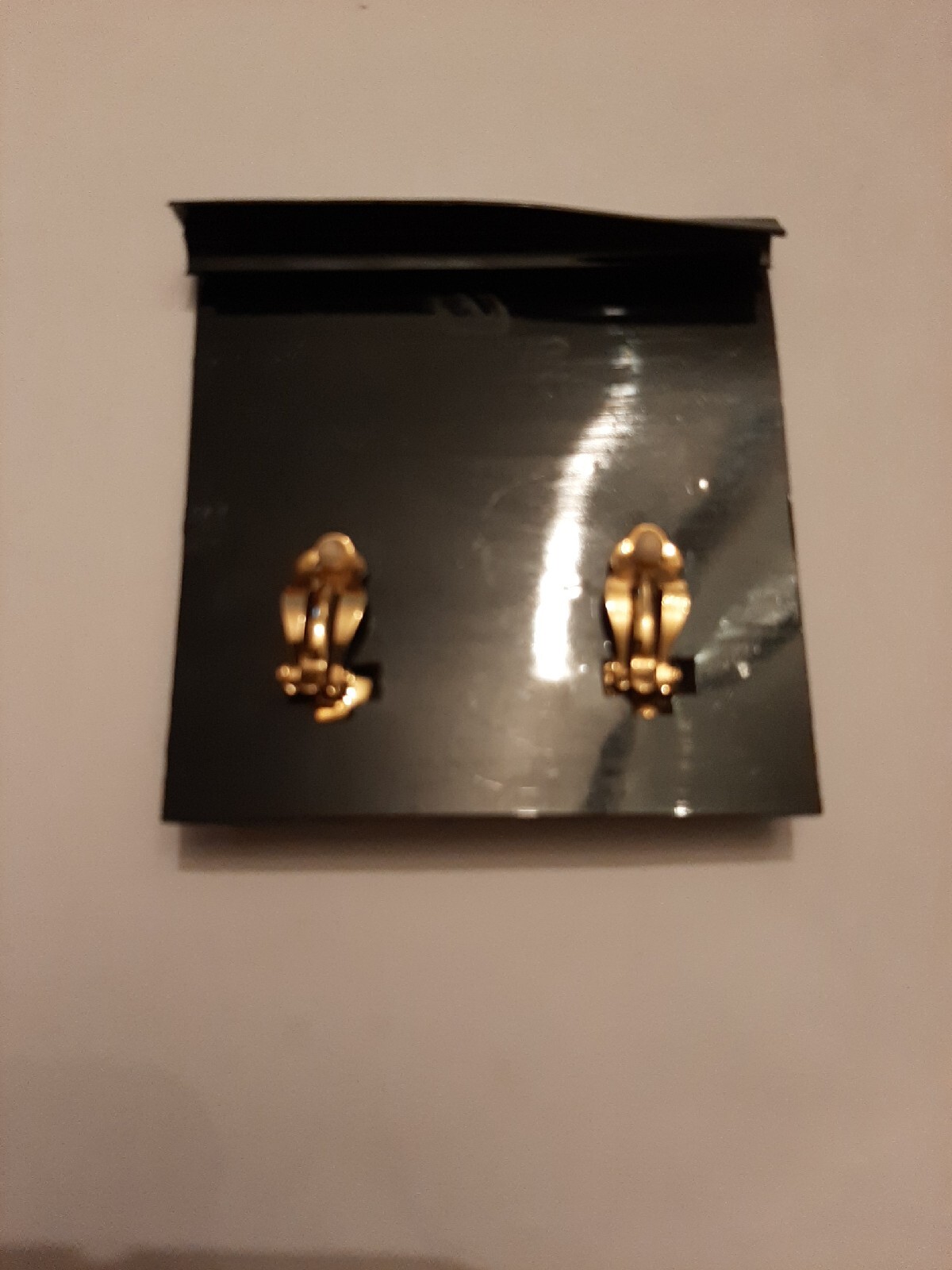 Picture 2 of 4