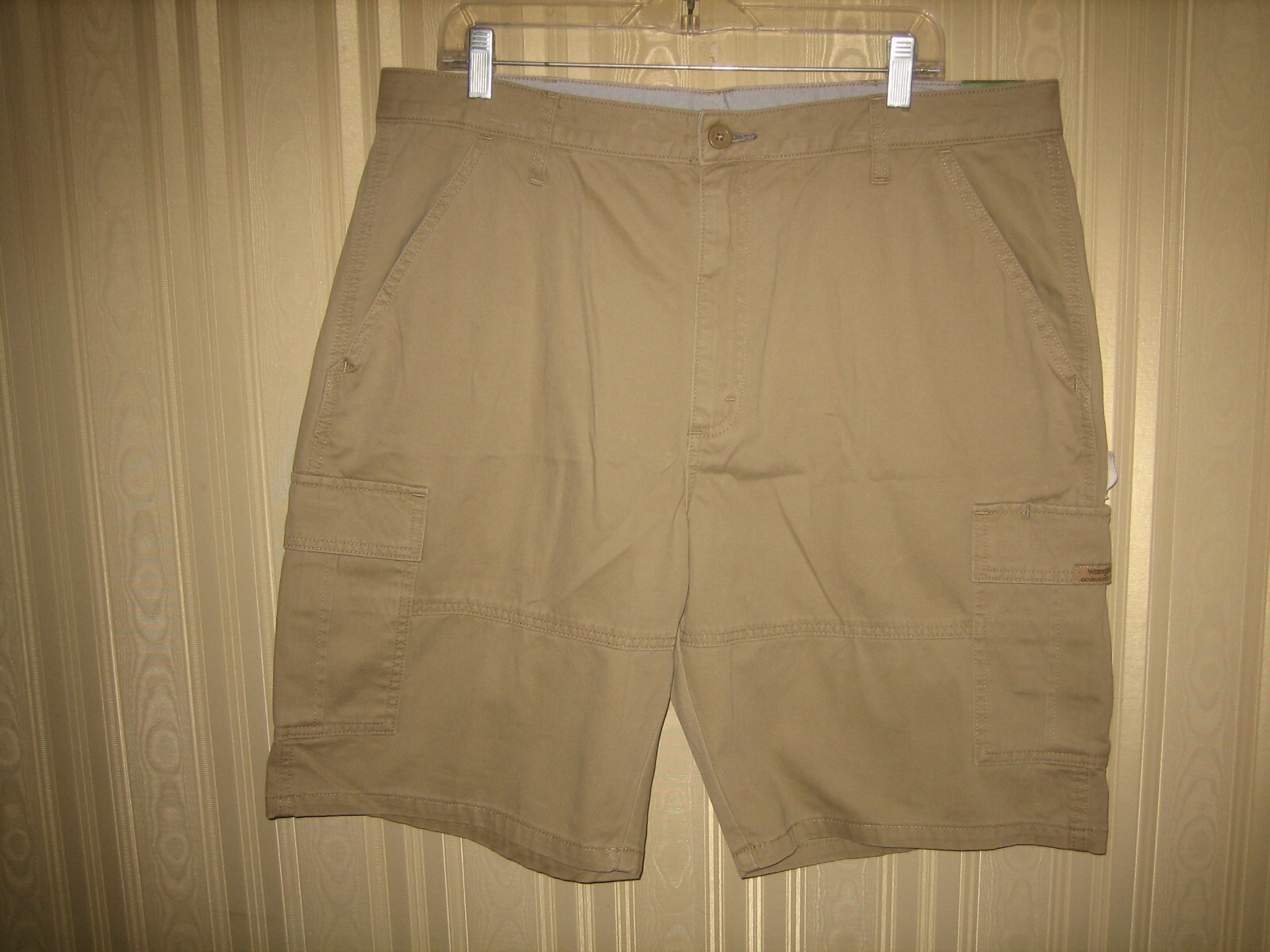 Picture 1 of 4