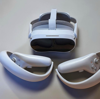 PICO 4 128GB All-in-One VR Headset - Weiß/Grau