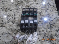 EATON CHFCAF120 TYPE CH 20AMP AFCI COMBINTION ARC FAULT BREAKERS LOT OF 4 