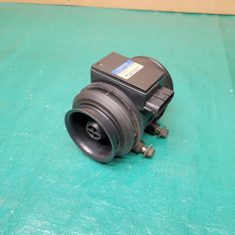 1995-1998 Toyota Previa 2TZ-FZE Air Flow Meter OEM 22250-20020 - Image 3 of 4