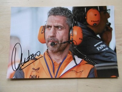Andrea Stella ''Teamchef McLaren'' Autogramm signed 20x30 cm Bild