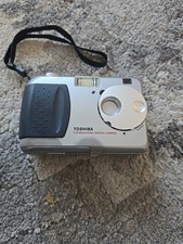 TOSHIBA PDR-M1 Compact digital camera