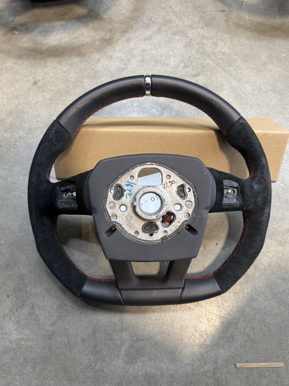 Lamborghini Urus Steering Wheel OEM